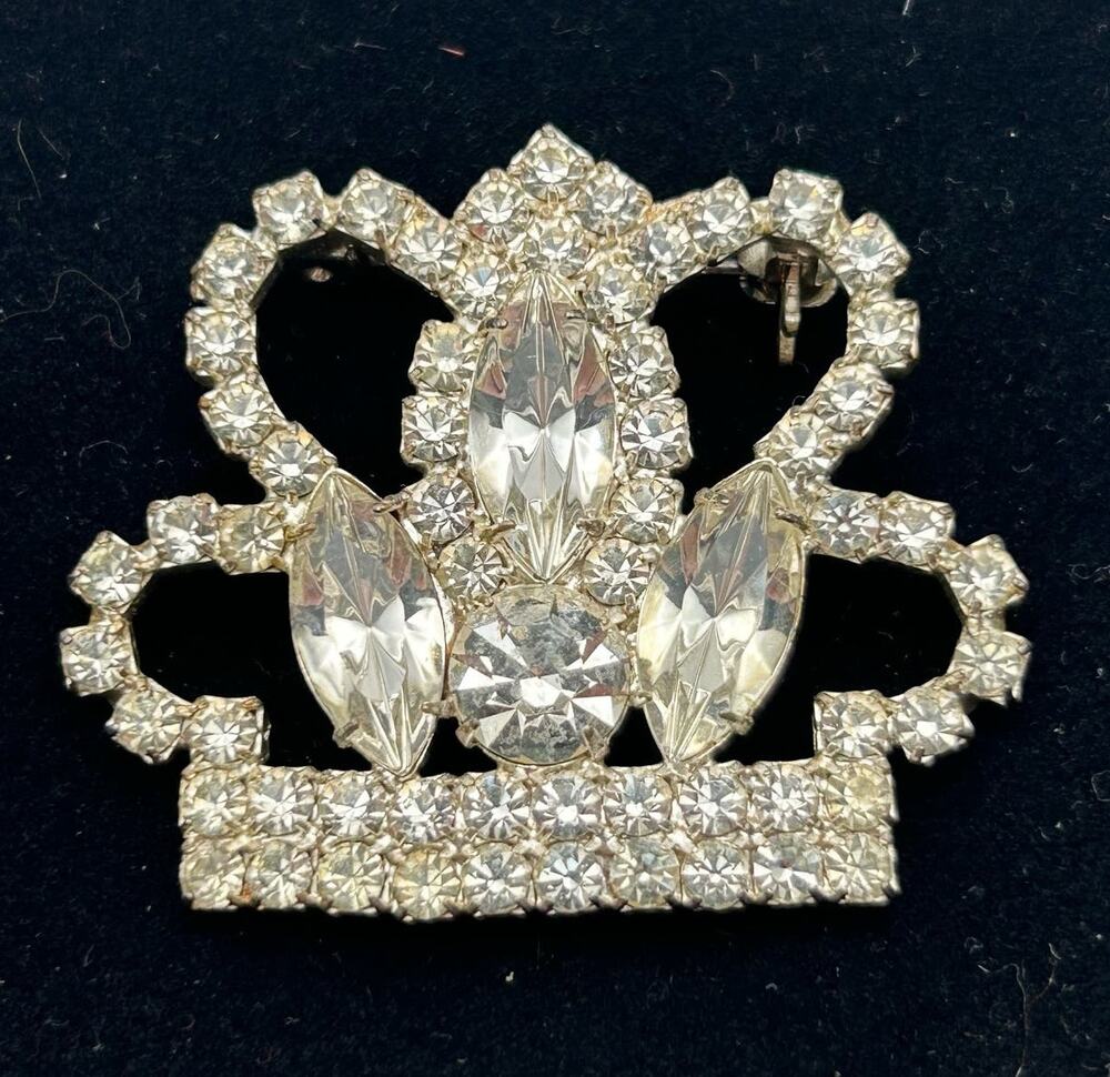 VTG Silver Tone Clear Rhinestone Crown Pin 1.75" Prong Set Brooch No Dead Stones